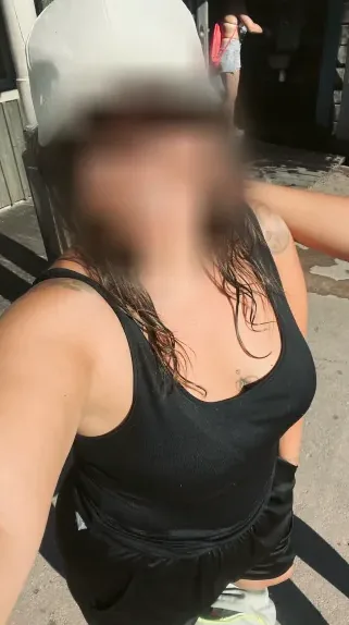 Alena, 34