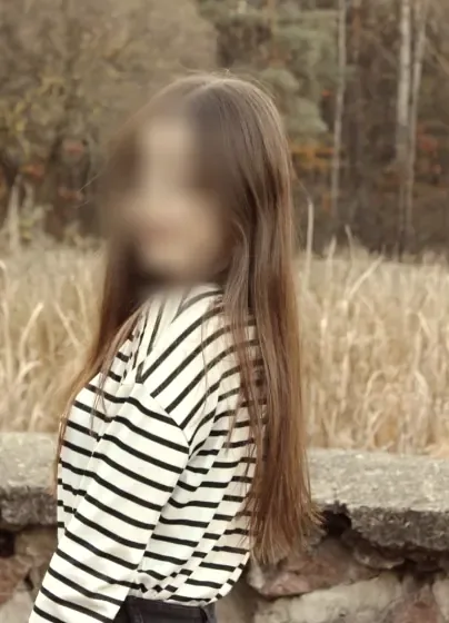 Fabienne, 19
