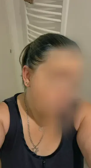 Marie, 31